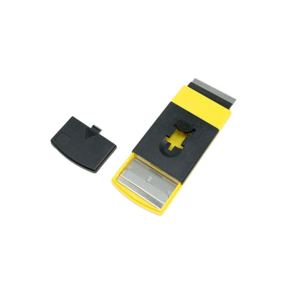Ettore Retractable Pocket Scraper
